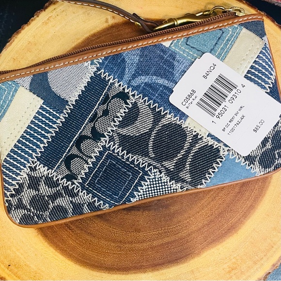 Vintage Coach Signature Y2K Denim Patchwork and Brown Leather Wristlet NWOT - Picture 7 of 11